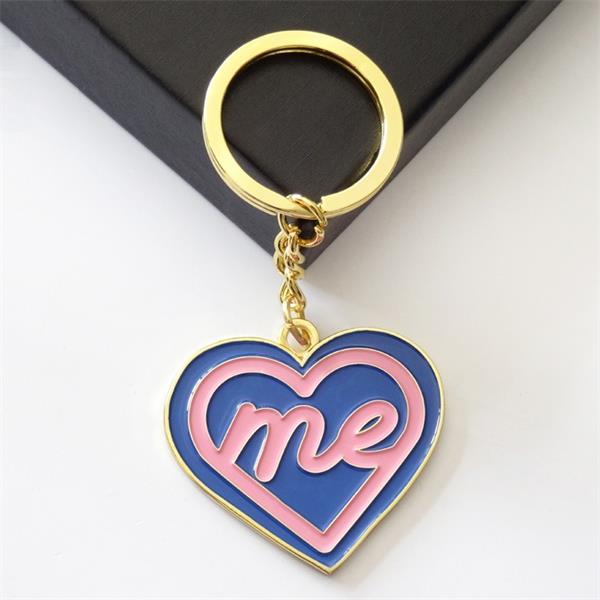 Custom soft enamel gold metal heart key chain holder promotional